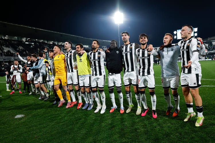 Castellón back to winning ways, Fadel signs and Oscar Gil departs