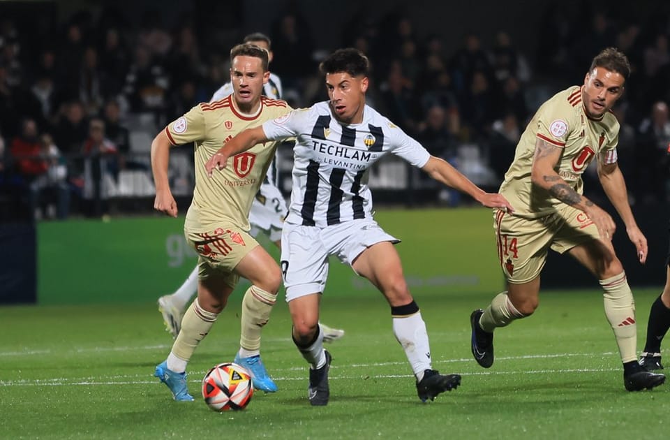 Fans in festive spirit at Castalia as Castellon come away with win (2-1)
